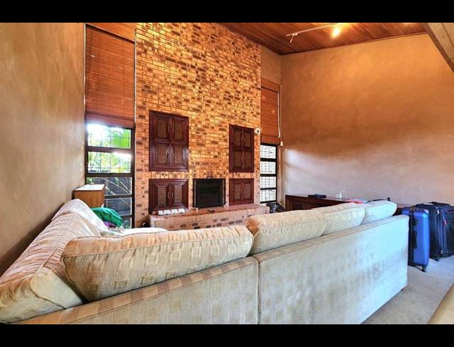 4 BEDROOM HOUSE FOR SALE IN HURLINGHAM